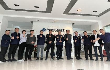 On November 9, Korea Hyundai Company visited Headman company and reached global cooperation