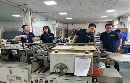 Hyundai (Jiangsu) Construction Machinery Co., Ltd. visits Headman factory
